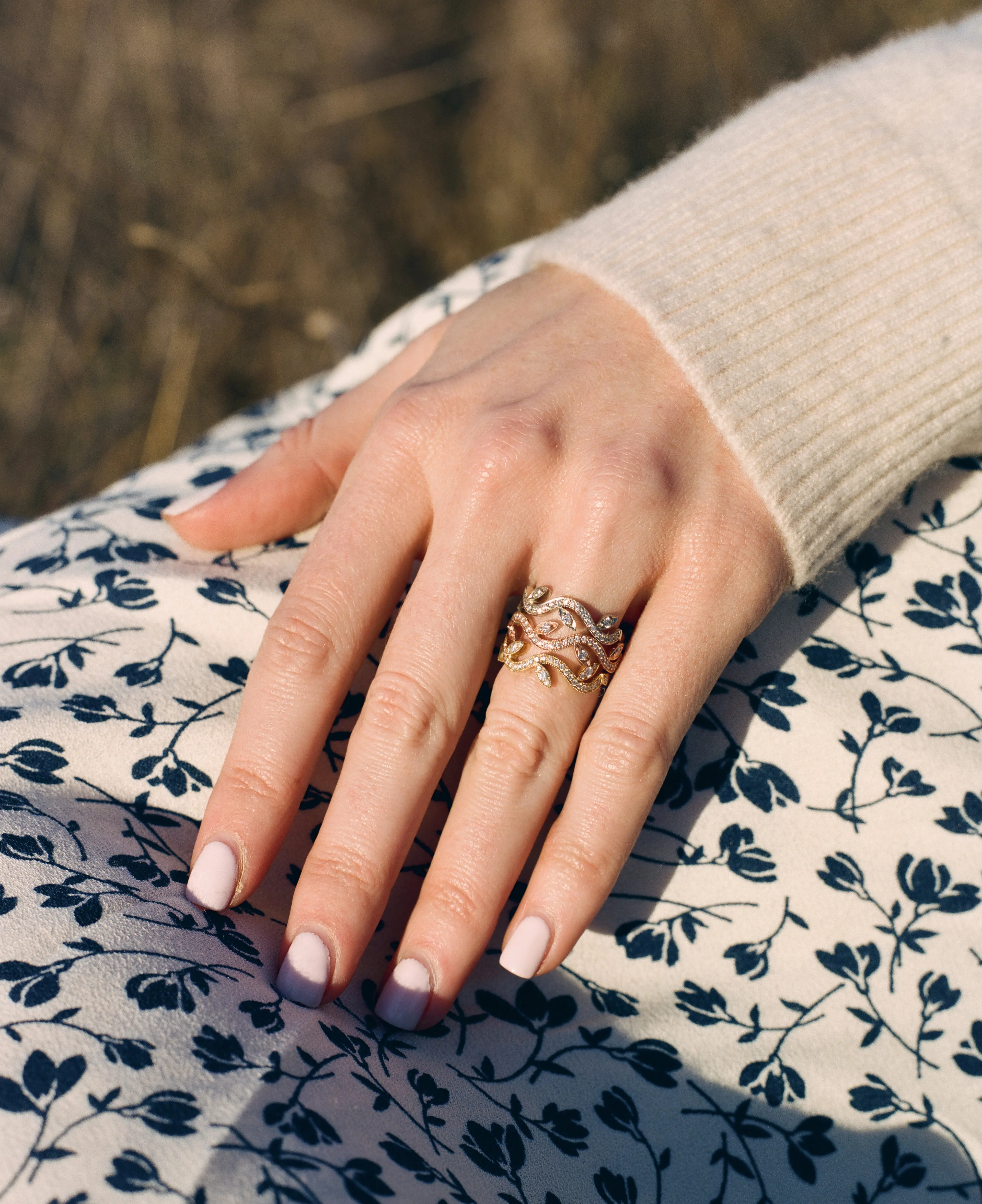 Leaf & Vine Ring in Yellow Gold with Diamonds