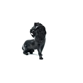 Lion Sitting Sculpture 02